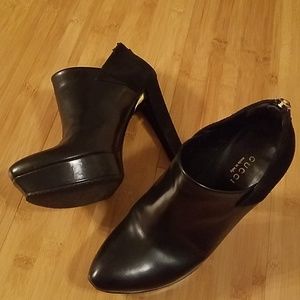 Authentic Gucci ankle boots